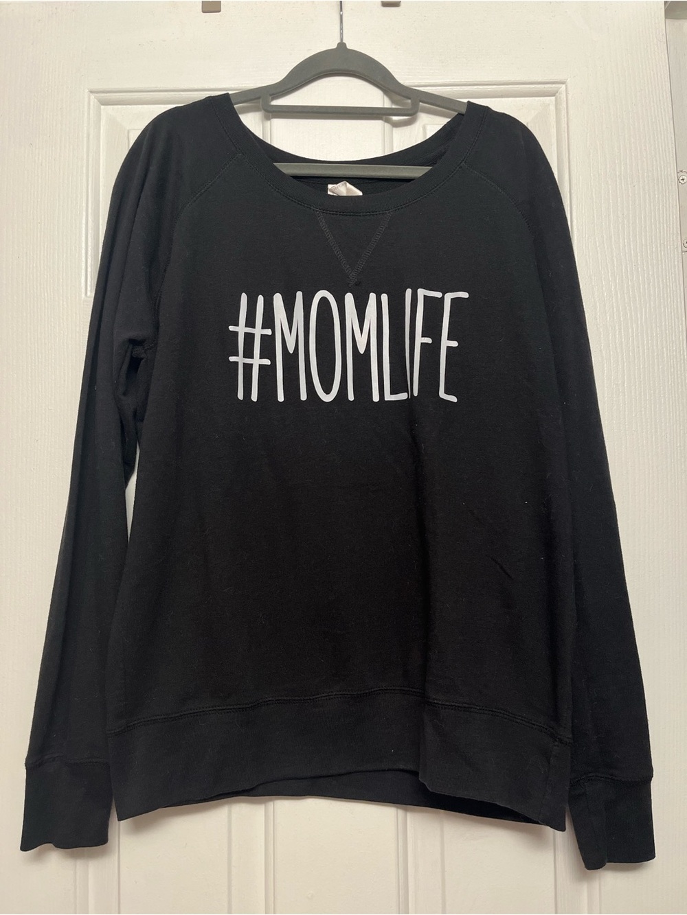 #MOMLIFE Black Long Sleeve Tee Sweatshirt